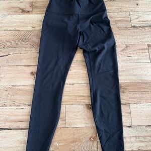 Lululemon Black Wunder Train High Rise Tights 28” Size 8